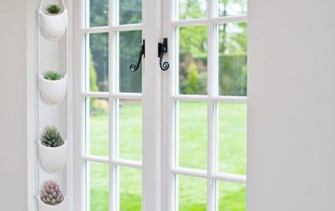 Sai lầm thường gặp phải khi lau dọn cửa kính